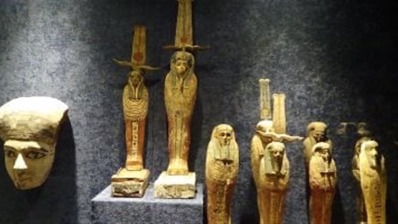 كنوز مصر تعود إلي