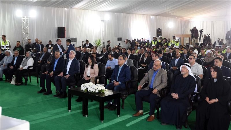 خلال افتتاح محطة