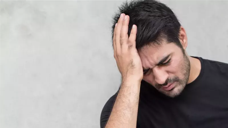 الصداع في جانب واحد