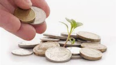 هل يجوز للمرأة أن تخرج زكاة مالها الخاص؟.. الافتاء تجيب 