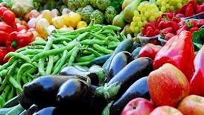 بشري للفقراء.. سوق العبور يشهد وفرة وانخفاضاً في أسعار المنتجات الزراعية