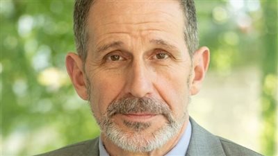 مراقب أممي يعلن رغبته التعاون مع النظام الجديد في سوريا 