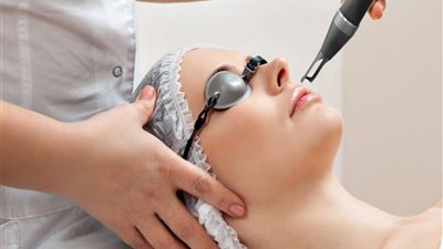 العناية بالبشرة بعد الليزر ..  أهم التوصيات لضمان نتائج مثالية