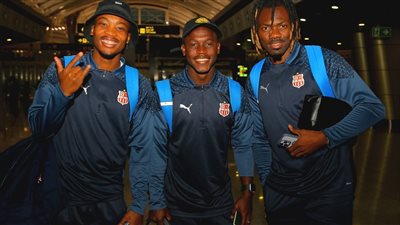 بعثة شباب بلوزداد تطير إلى القاهرة استعدادًا لمواجهة الأهلي «صور»