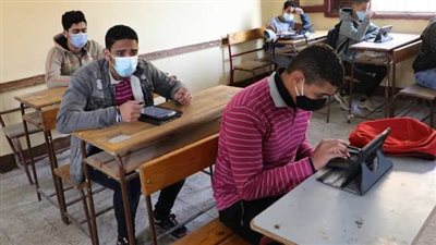 نماذج امتحانات طلاب الشهادة الإعدادية بمادة الدراسات الاجتماعية