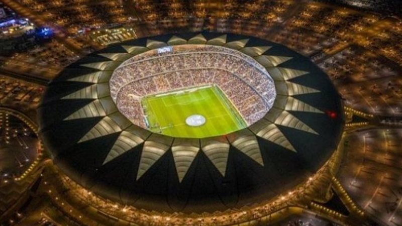 ملعب الجوهرة المشعة