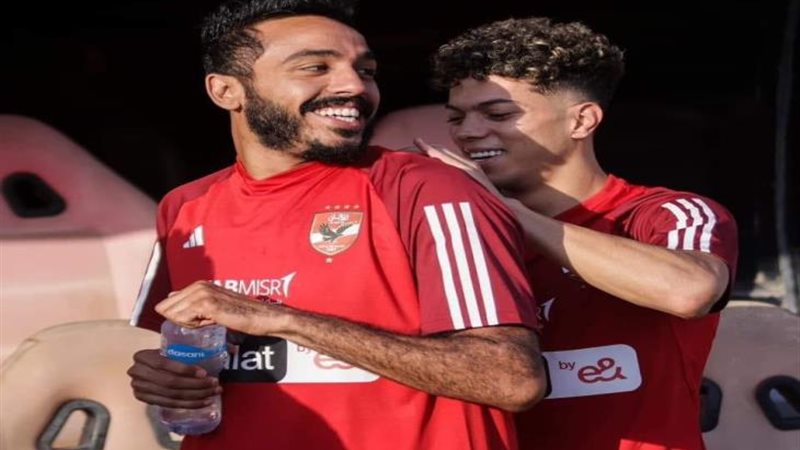 إمام عاشور وكهربا-