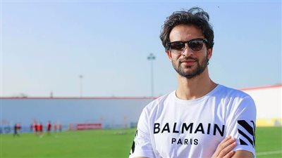 أزمات طاحنة في حياة محمود علاء آخرهم فسخ تعاقده مع السويحلي .. تفاصيل 