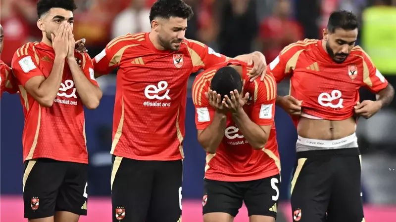 الأهلي ضد شباب بلوزداد