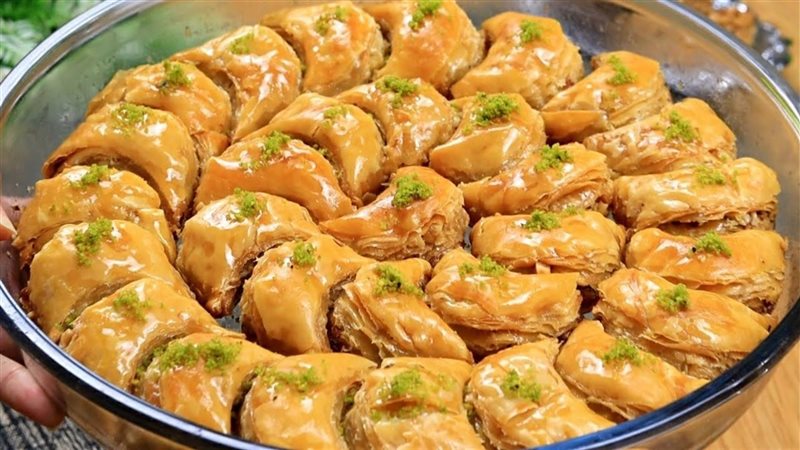 طريقة عمل البقلاوة