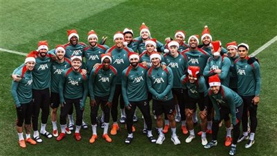  محمد صلاح ورفاقه يحتفلون بأعياد الكريسماس خلال تدريبات ليفربول 