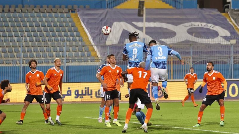 بيراميدز وفاركو