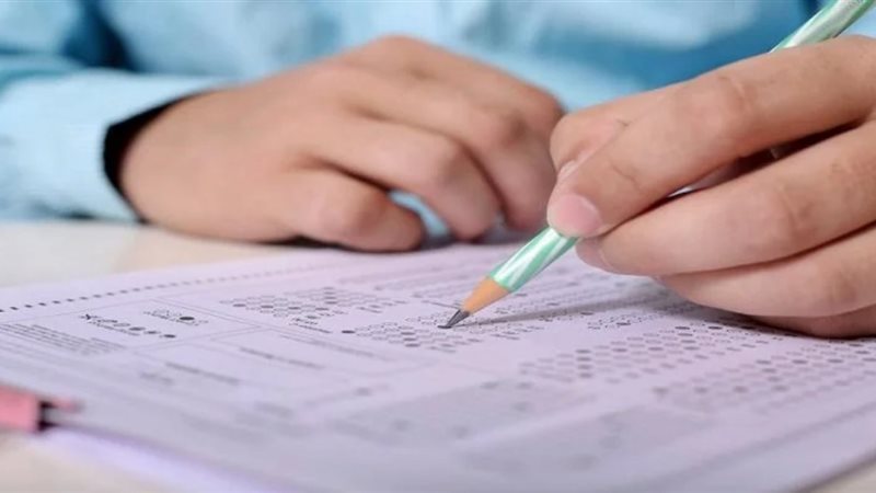 التقييمات الأسبوعية