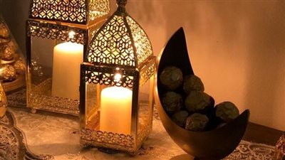 العد التنازلي لشهر رمضان 2025.. استعدادات وممارسات روحانية