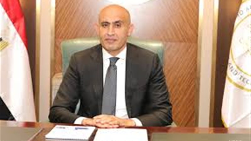 محمد عبد اللطيف وزير