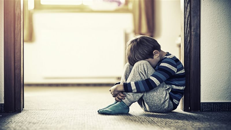 الاعتداء على طفل