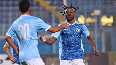 رمضان صبحي و إبراهيم عادل وماييلي يقودون بيراميدز ضد غزل المحلة بالدوري 