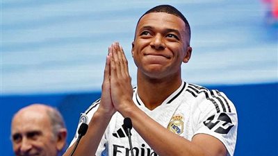 مبابي يحصد جائزة أفضل لاعب في ديسمبر متفوقًا على رباعي ريال مدريد