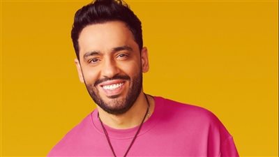 رامي جمال يشعل الأجواء بأغنية جديدة 