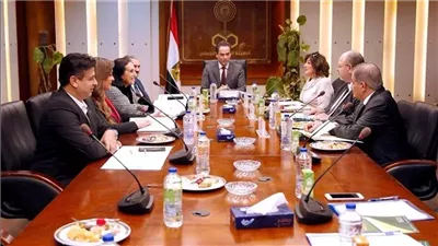 القرآن الكريم بلا إعلانات..  رؤية جديدة للاستماع الروحي