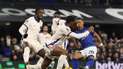 تشيلسي يسقط في فخ هزيمة إيبسويتش تاون بـ الدوري الإنجليزي.. أهداف المباراة