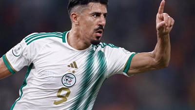 محاولة جديدة من النادي الأهلي لحسم صفقة بغداد بونجاح.. الخطيب يتدخل