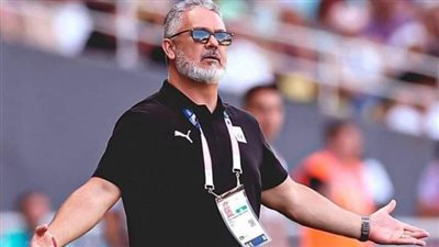 عاجل.. اتحاد كرة القدم يتوصل إلى اتفاق مع ميكالي لانهاء تعاقده 