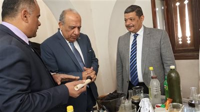 كواليس جولة وزير الكهرباء التفقدية داخل مفاعل إنشاص بالشرقية