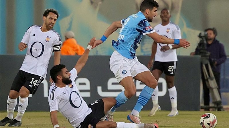 بيراميدز والجونة