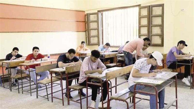 امتحانات نصف العام
