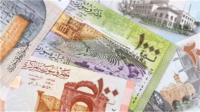 سعر الليرة السورية اليوم.. تعافٍ نسبي أمام الدولار بعد انهيار كبير