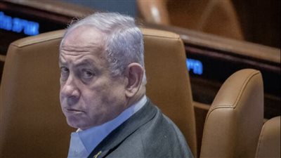 أزمات تعيق القـ.ـاتل.. المرض والخلافات الحكومية والإعتقال في طريق نتنياهو