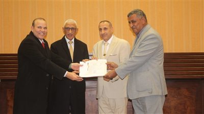 محافظ شمال سيناء يشهد ختام دورة إعداد قادة المستقبل بالعريش