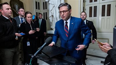 مايك جونسون ينتزع لقب رئيس الكونجرس الأمريكي لولاية ثانية 