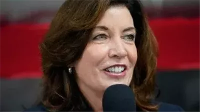 نيويورك تفرض قانونًا جديدًا يلزم شركات الوقود الأحفوري بدفع تكاليف تغير المناخ