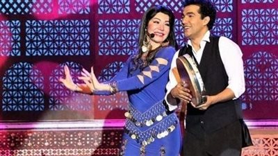 تفاصيل محاكمة ميدو عادل ولقاء سويدان والتهم الموجهة إليهما