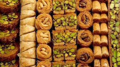 أضرار تناول الحلويات بكثرة.. مخاطر صحية وآثار سلبية