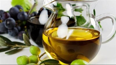 فوائد زيت الزيتون للشعر.. سحر الطبيعة للعناية بصحة شعرك