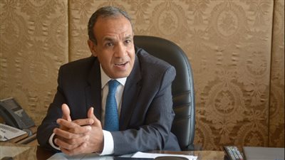 وزير الخارجية يغادر إلى سلطنة عمان بجدول أعمال حافل 