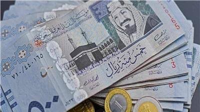 استقرار الريال السعودي أمام الجنيه المصري في ختام تعاملات اليوم
