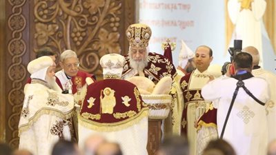 قداس الميلاد المجيد 2025.. روحانية وطقوس مقدسة في كاتدرائية ميلاد المسيح