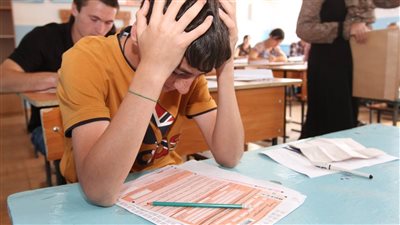 نماذج امتحانات الجبر والإحصاء للصف الثالث الإعدادي pdf