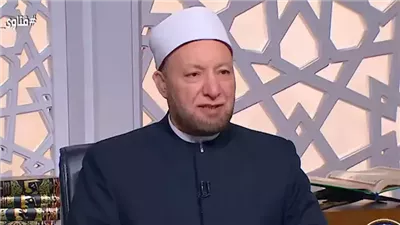 دار الإفتاء المصرية توضح حكم أداء العمرة عن الحي المريض