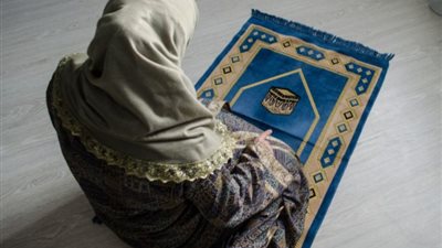 حكم صلاة الحاجة وهل يجوز فيها طلب أكثر من حاجة؟.. الافتاء توضح 