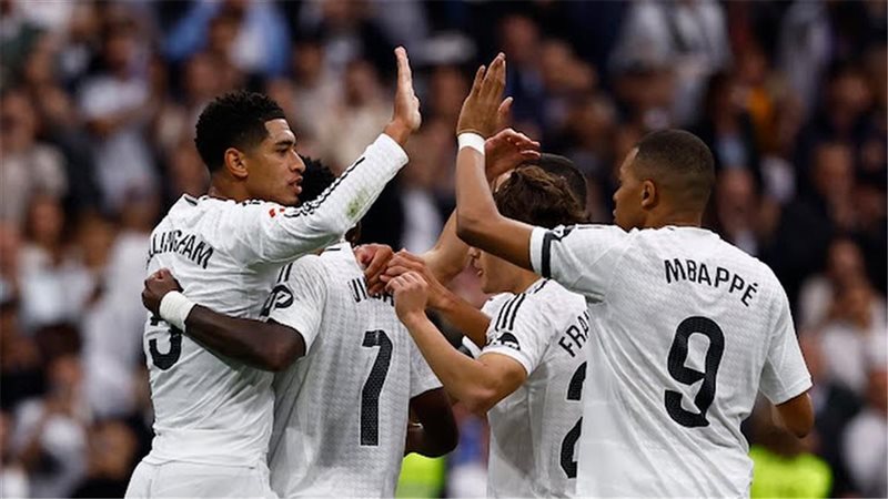 ريال مدريد ضد ريال