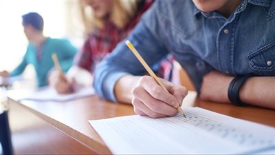 جدول امتحانات الصف الثالث الإعدادي 2025 الترم الأول