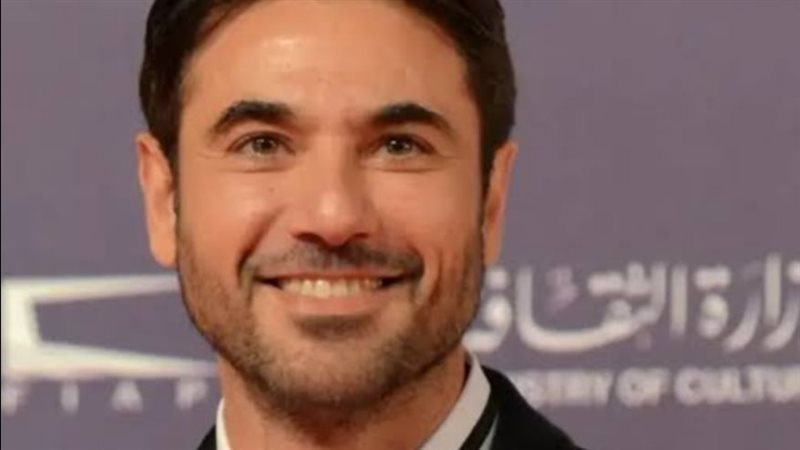 ٲحمد عز