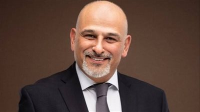 جمال سليمان يعود إلى سوريا بعد 13 عاماً من الغياب .. تفاصيل 