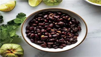 بروتين نباتي يحسن من صحة القلب.. فوائد الفاصوليا السوداء 