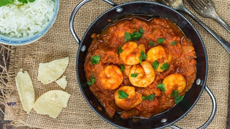 طاجن الجمبري بالخضروات